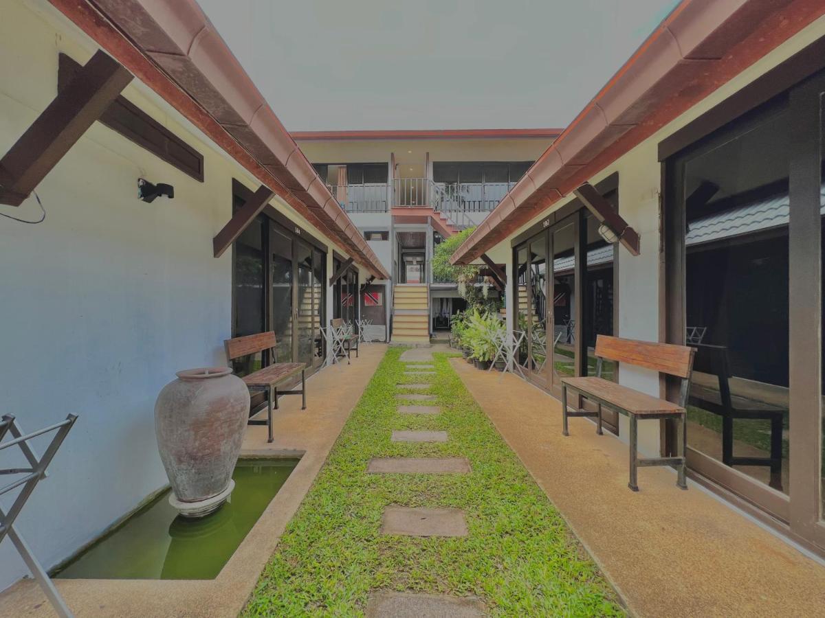 The Shore Samui Locanda 2*
